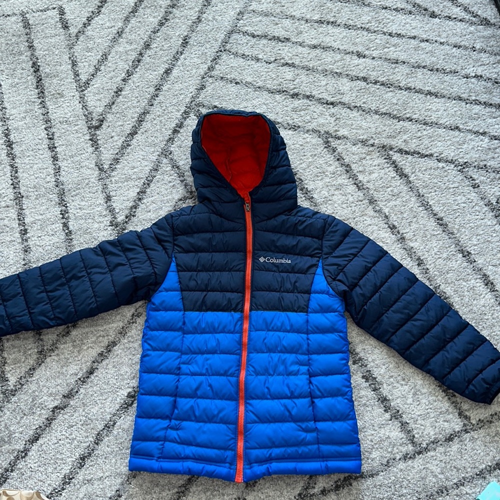 Like new boys small Columbia Omni Tech jacket